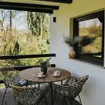 Holiday home Riverside House Krka *